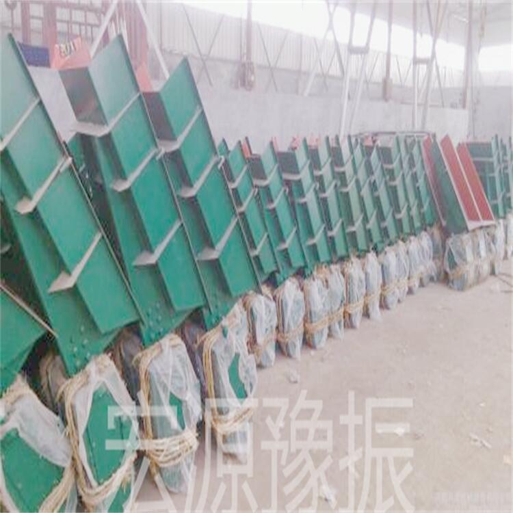 破碎機(jī)上料用電磁喂料機(jī)2.5噸/小時(shí)GZ4電磁振動(dòng)給料機(jī)